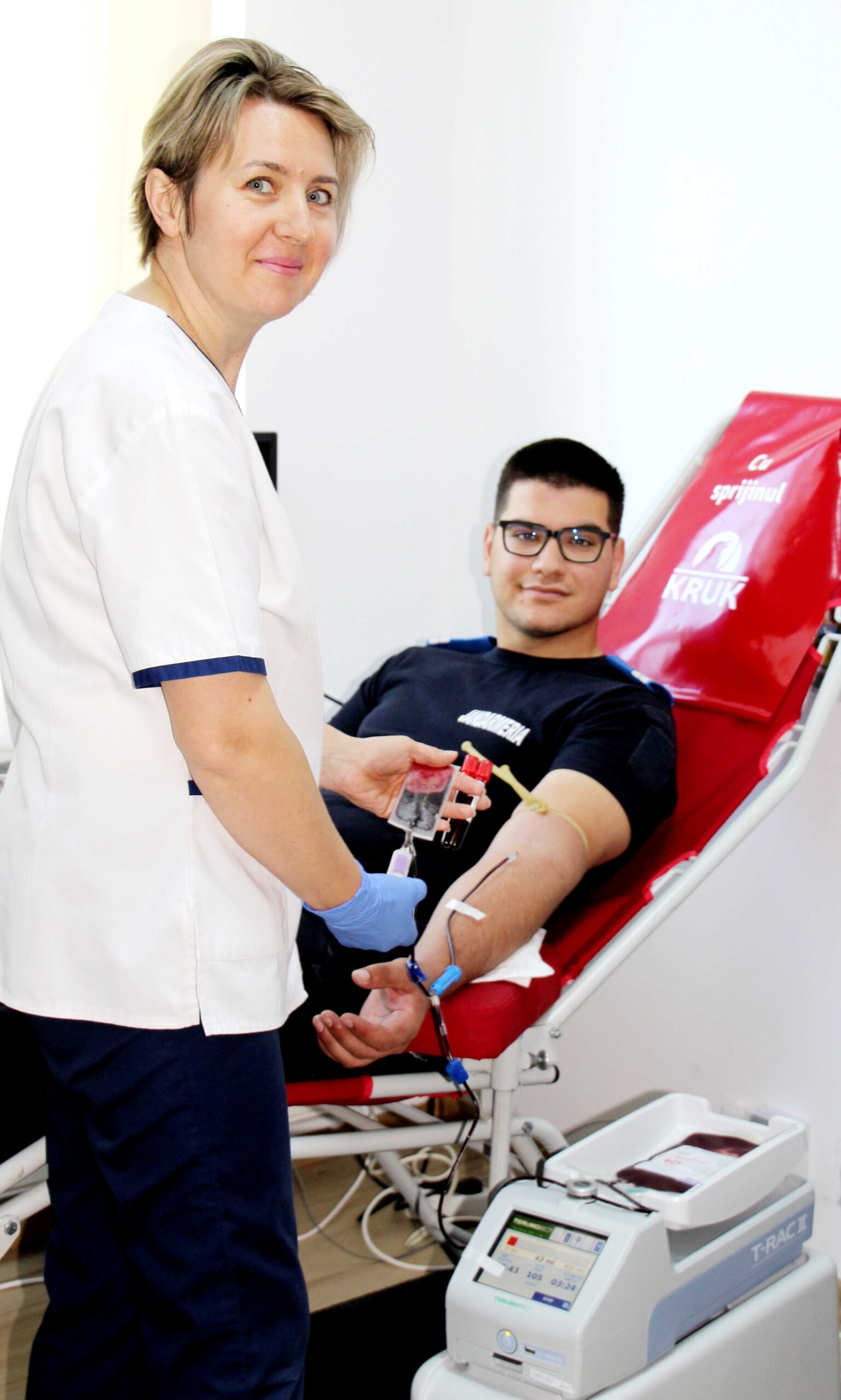 O nouă sesiune a campaniei de donare de sânge „Donează sânge! Salvează o viață!” s-a desfășurat în zilele de 25 și 26 aprilie