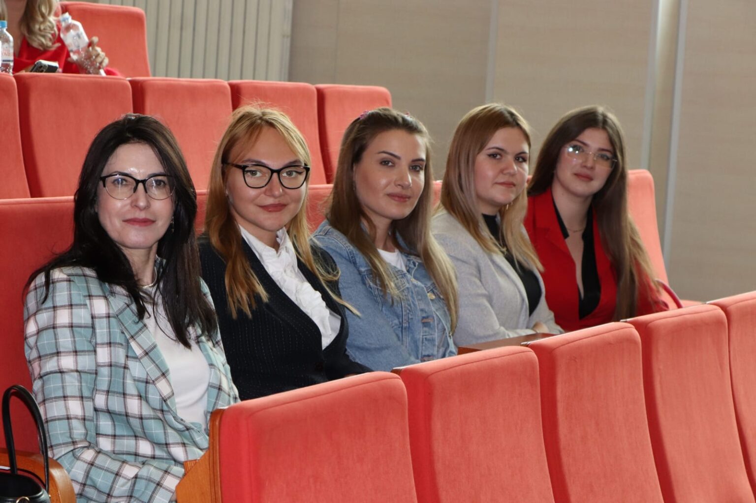 Prestigiu Academic la Universitatea "Valahia" din Târgoviște: Sesiunea Anuală de Comunicări Științifice Studențești cu Participare Internațională