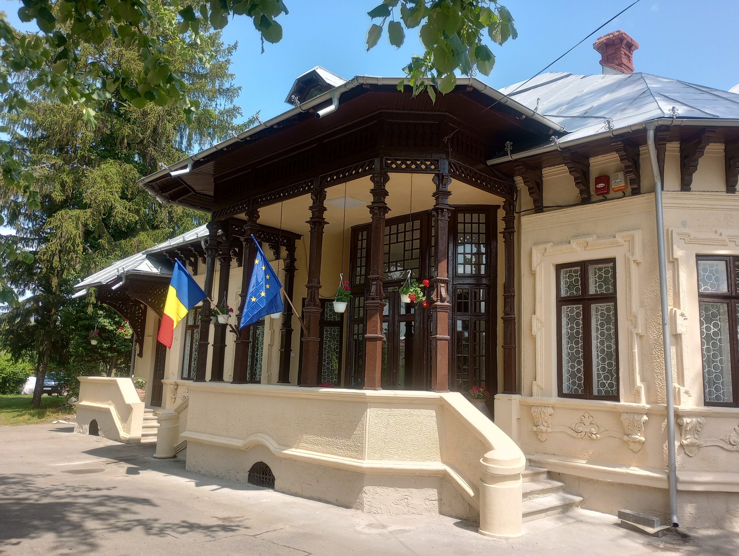 NOAPTEA MUZEELOR