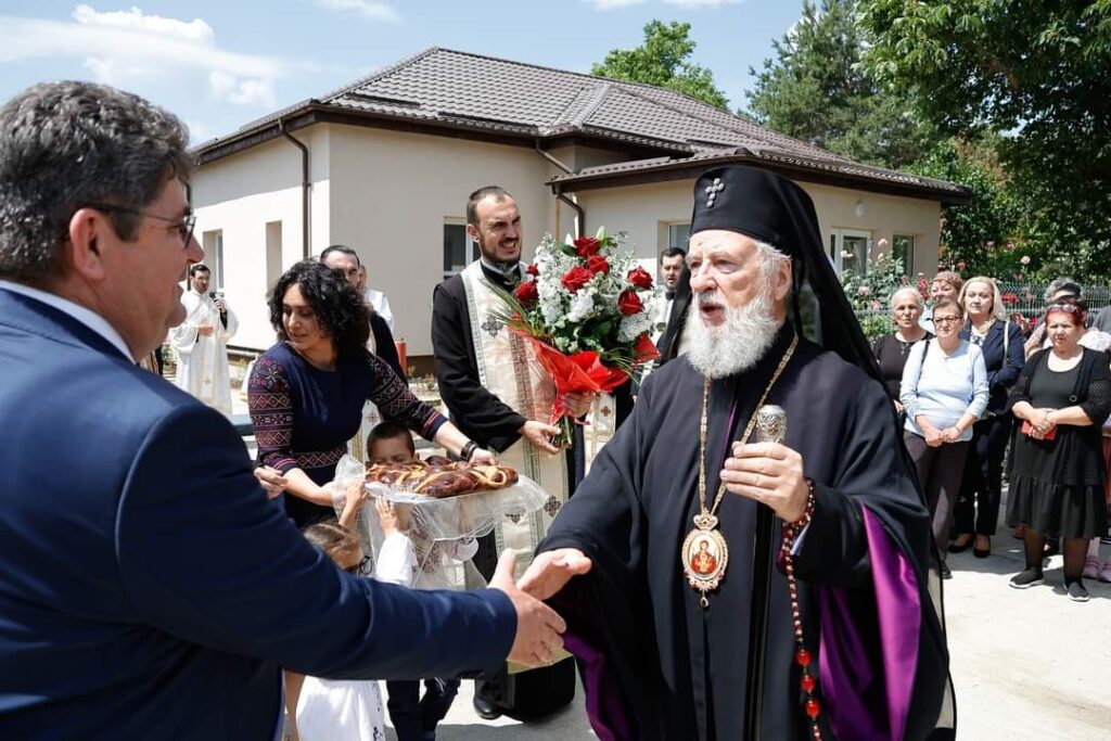 La Ghergani, sfințirea noii case parohiale pentru preoții parohiilor Ghergani și Răcari II
