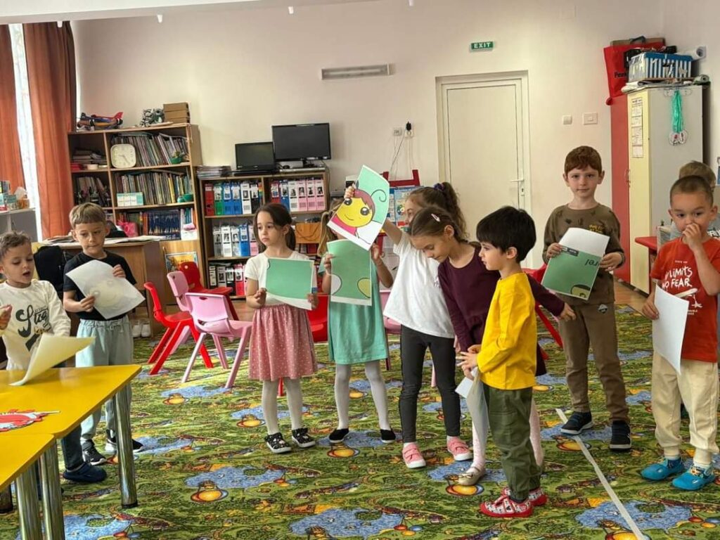 Proiectul local "Cum să creștem sănătoși" la Grădinița cu Program Prelungit nr.15 Târgoviște, preșcolarii grupei mari "Albinuțele" 