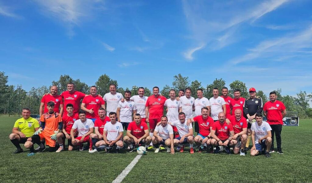 Spiritul de echipă  a învins scorul meciului de fotbal dintre  echipa CJ Dâmbovița și echipa primarilor dâmbovițeni.