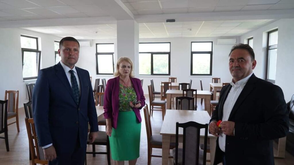 La Potlogi s-a inaugurat un nou Centru de zi pentru persoane vârstnice. Acest centru reprezintă o dovadă concretă