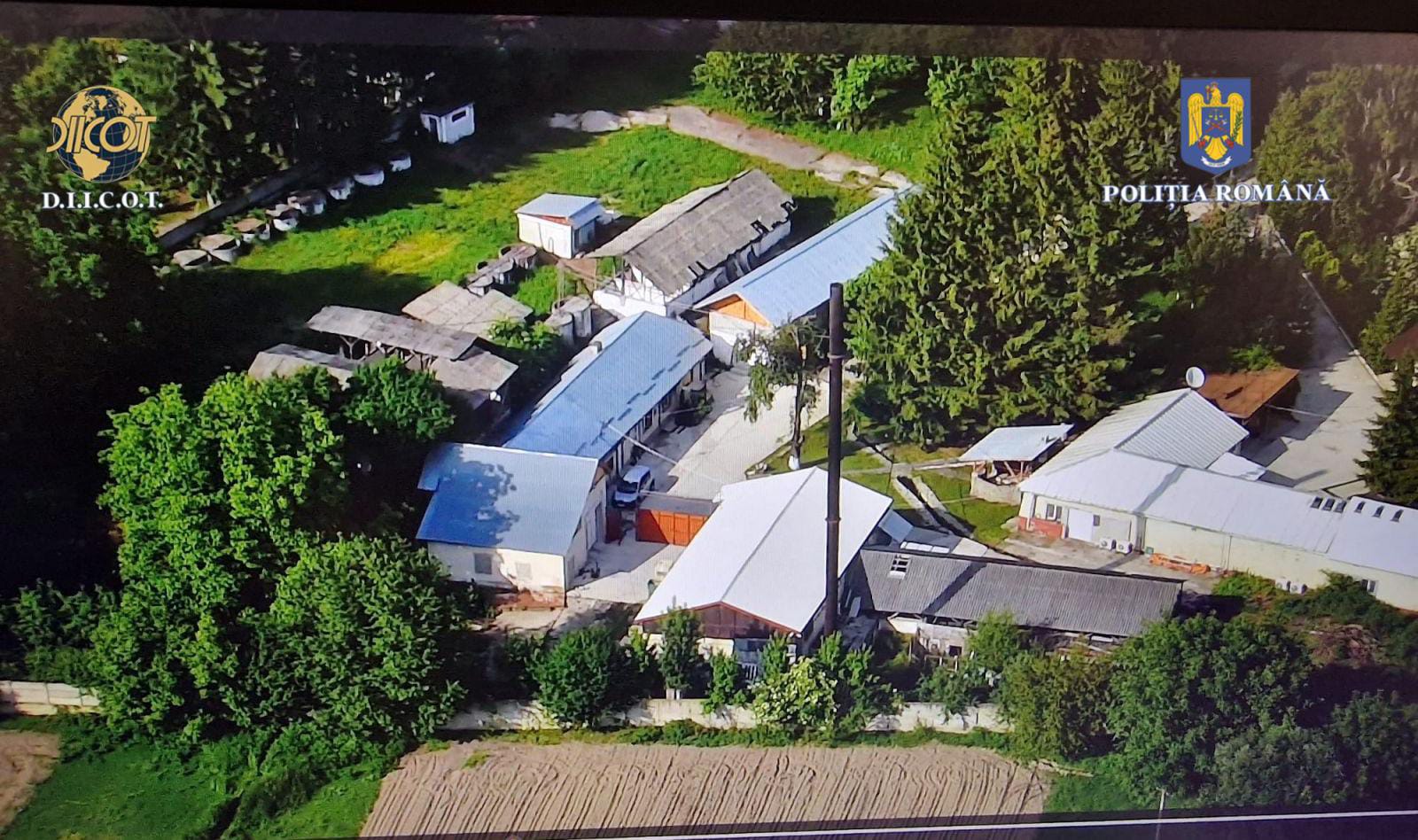 Polițiștii Serviciului de Combatere a Criminalității Organizate Dâmbovița, împreună cu procurorii Direcției de Investigare a Infracțiunilor