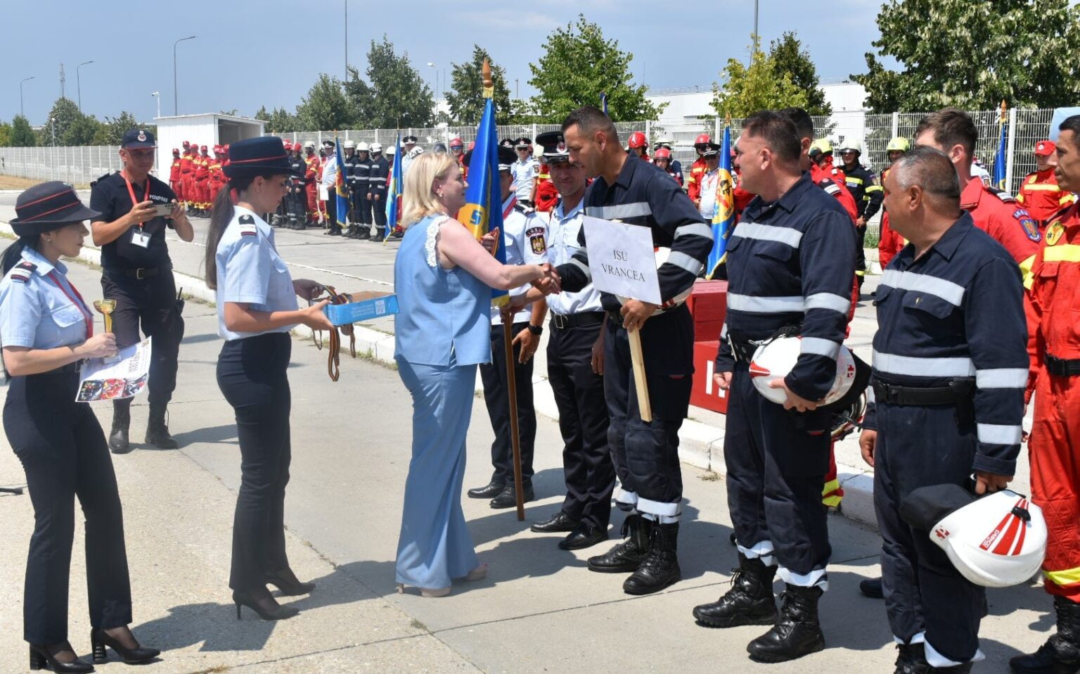 Câștigătorii Concursului Național de Descarcerare și Acordare a  Primului Ajutor Calificat, s-a încheiat cea de-a X-a ediție  ce a avut loc în județul Dâmbovița, ka Centrul Tehnic Renault Titu. 