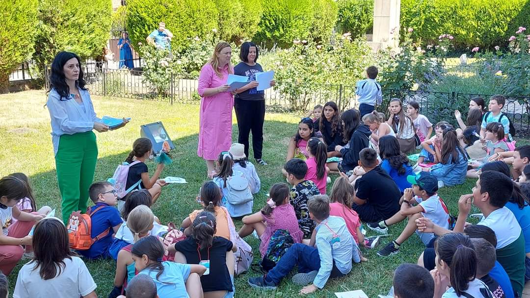 Tabăra de Creație „O vară de poveste”, ediția a XII-a, organizată de Centrul Județean de Cultură în colaborare cu Consiliul Județean Dâmbovița