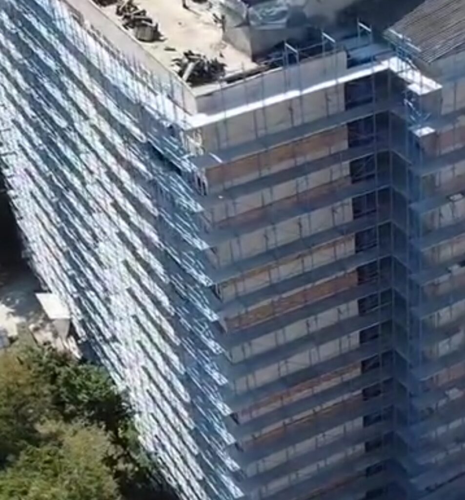 Primăria Târgoviște continuă cea mai importantă etapă de reabilitare termică a blocurilor de locuințe