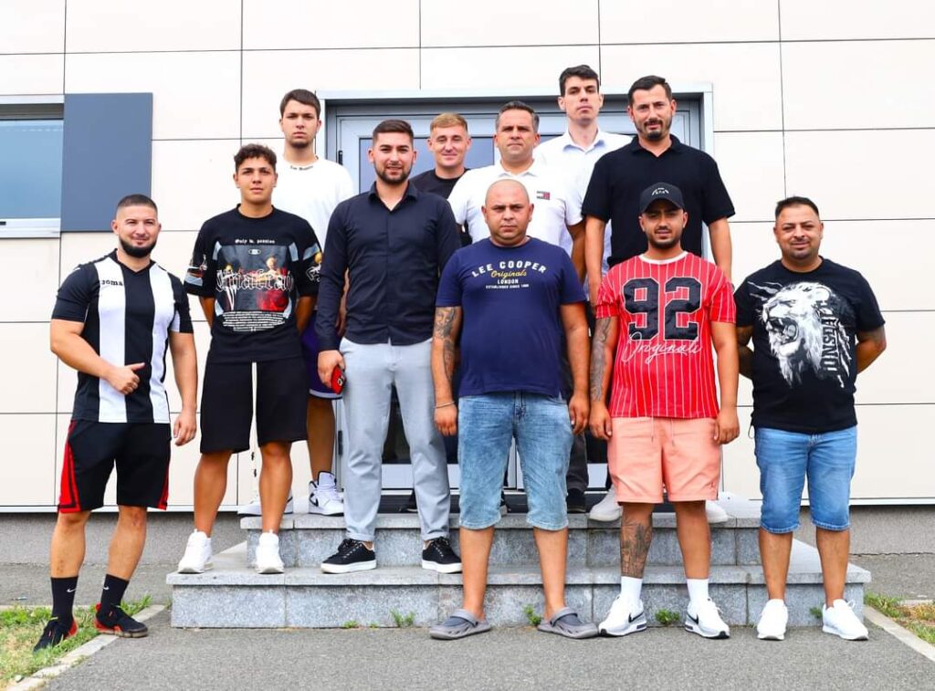 12 echipe s-au înscris la Cupa Cartierelor la Fotbal în cadrul Zilelor Cetății Târgoviște, iar competiția promite să fie una plină