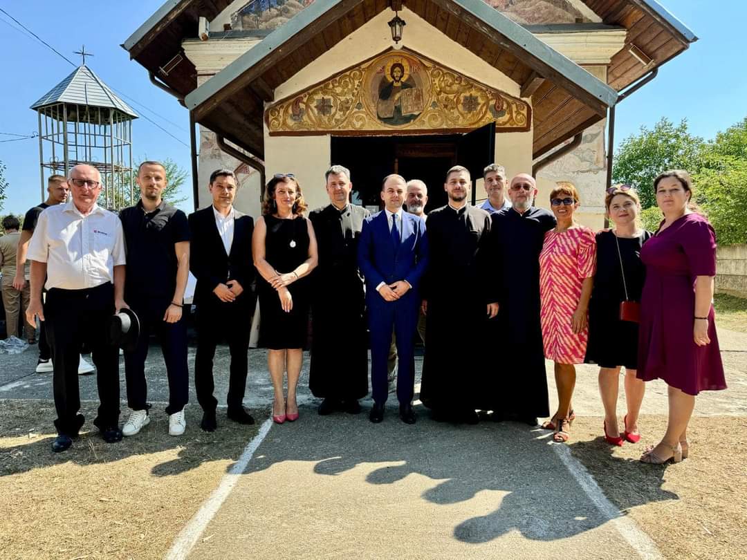 Hramul parohiilor din Valea Voievozilor și din Răzvadul de Jos a fost sărbătorit de comunitate. Această zi specială a adus împreună preoții bisericilor