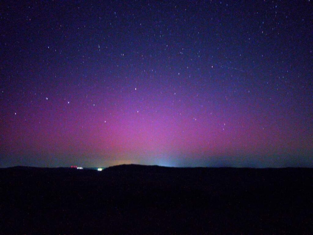 PERSEIDELE, cea mai strălucitoare ploaie de stele din această vară, a atins apogeul în noaptea de 11 și 12 august PERSEIDELE, în noaptea de 11 și 12 august, a avut loc apogeul celei mai strălucitoare ploi de stele din această vară. Această ploaie