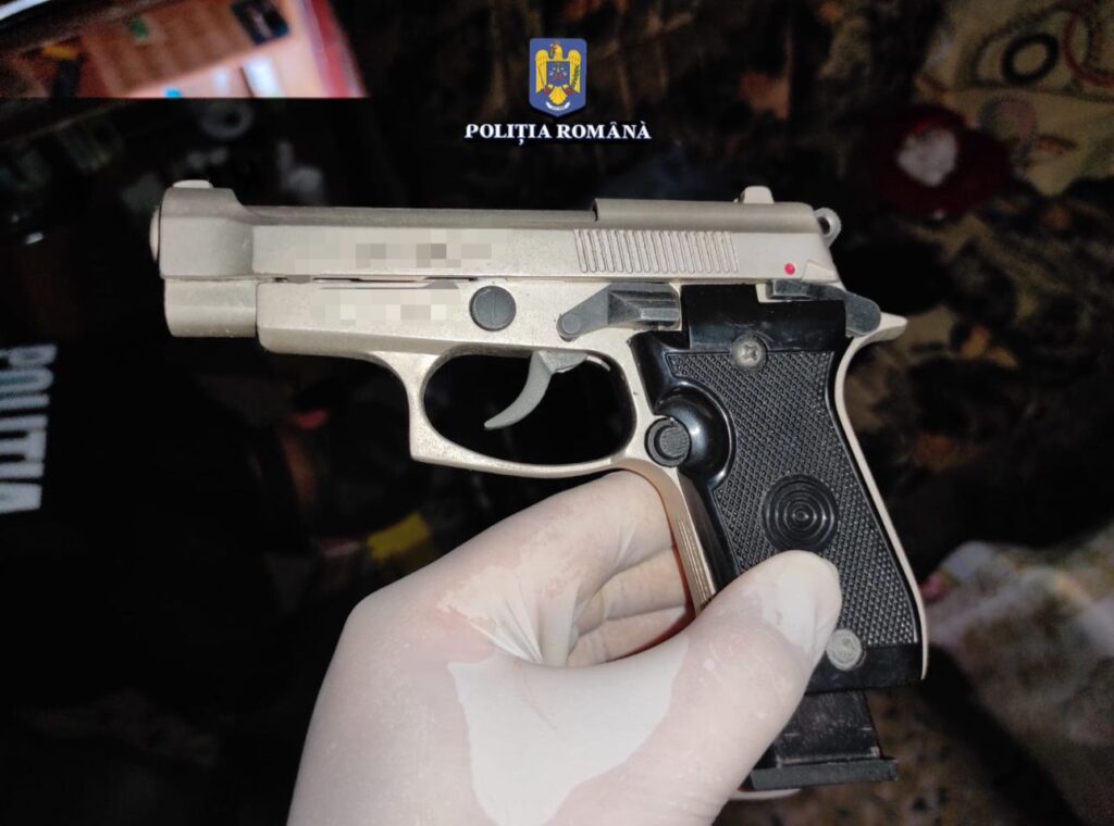 În după-amiaza zilei de 27 august a.c., polițiștii din cadrul Poliției Orașului Găești, sub coordonarea unui procuror de la Parchetul de pe lângă Judecătoria Găești