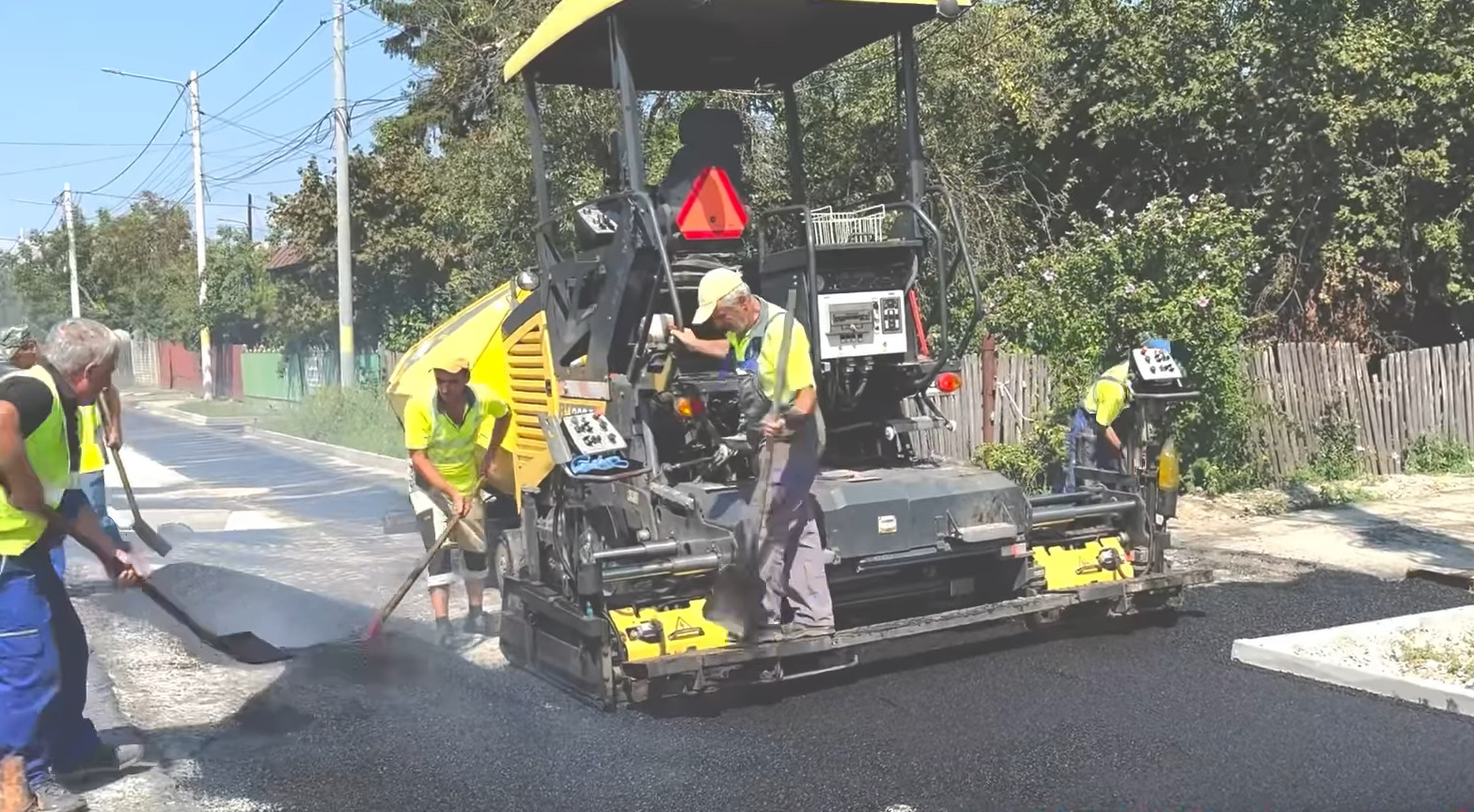 Primăria Răzvad anunță progrese semnificative în cadrul proiectului de "Modernizare Stradală finanțat prin programul Anghel Saligny".