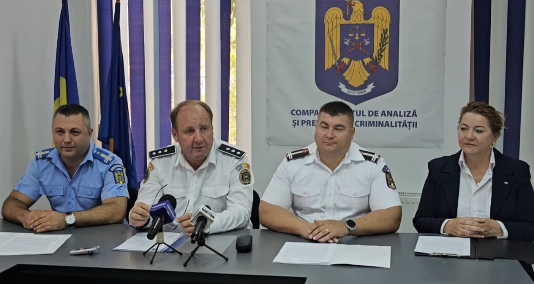 Polițiștii dâmbovițeni au în vizor agenții economici din zona adiacentă unităţilor de învăţământ cu privire la respectarea categoriilor de produse ce pot fi comercializate minorilor.