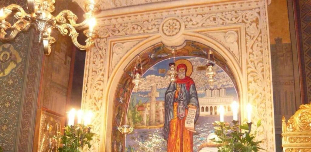 Sfântul Dumitru desfrunzește codrul și usucă plantele : 27 octombrie, SĂRBĂTOAREA SFÂNTULUI DIMITRIE BASARABOV Sfântul Dumitru Izvorătorul de Mir a fost sărbătorît ieri, pe 26 Octombrie. Astăzi , 27 octombrie este sărbătorit Sfântul DIMITRIE CEL NOU,