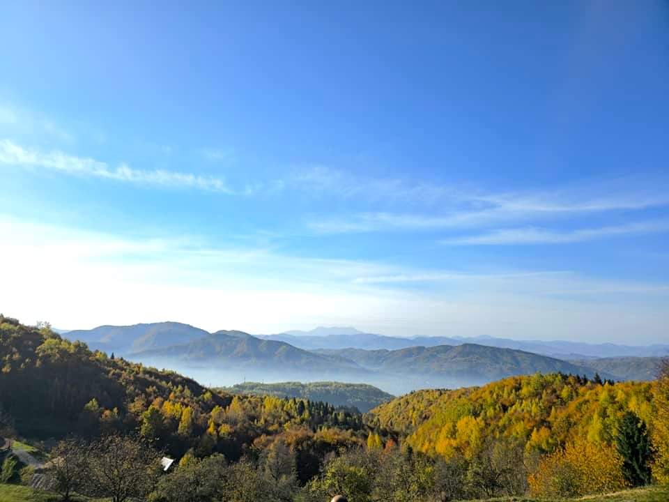 Descoperă magia Toamnei în Parcul Natural Muntii Maramureșului, peisajele încântătoare ale Parcului Natural Muntii Maramureșului
