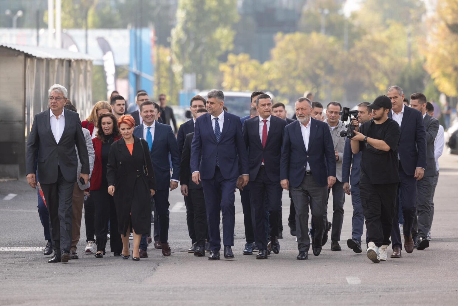 Marcel Ciolacu, susținut masiv în Dâmbovița pentru candidatura la Președinția României Corneliu Ștefan, președintele PSD Dâmbovița, a anunțat pe rețelele de socializare că i-a fost alături președintelui PSD, Marcel Ciolacu