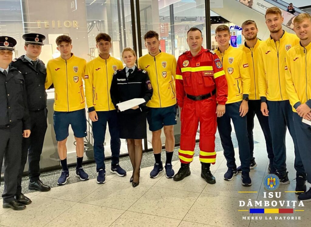 13 octombrie, Ziua Internaţională pentru Reducerea Riscului de Dezastre: ISU Dâmbovița în mijlocul cetățenilor, a organizat un punct de informare în incinta Dâmbovița Mall.