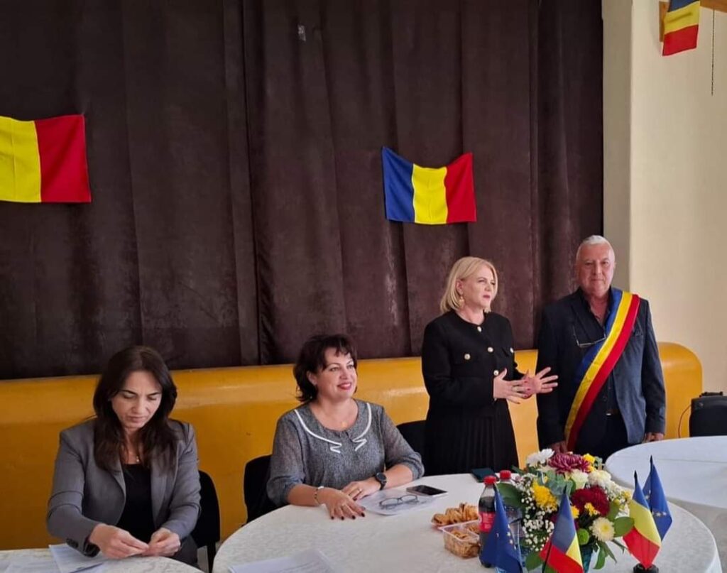 Adrian Năstase, învestit pentru al șaselea mandat ca primar al comunei I. L. Caragiale  Adrian Năstase a fost învestit oficial pentru al șaselea mandat de primar în fruntea comunei I. L. Caragiale, în cadrul unei ceremonii festive la care au participat oficialități  județene.