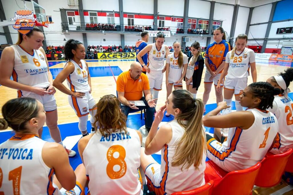 CSM Târgoviște tot mai aproape de Cupa României, cu o victorie clară CSM Târgoviște a obținut astăzi o victorie impresionantă în cadrul Cupei României, în fața celor de la CS Universitatea Cluj