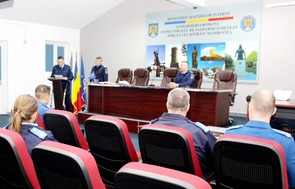 11 jandarmi dâmbovițeni au fost avansați în grad de Ziua Națională a României, aceștia s-au evidențiat prin modul