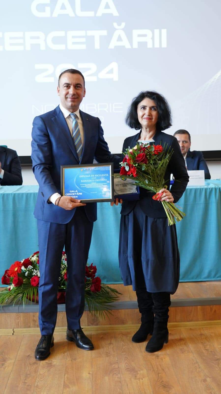 Ministrul Cercetării, Bogdan Ivan, a participat la Gala Cercetării Științifice la Universitatea Valahia Târgoviște, prina ediție.