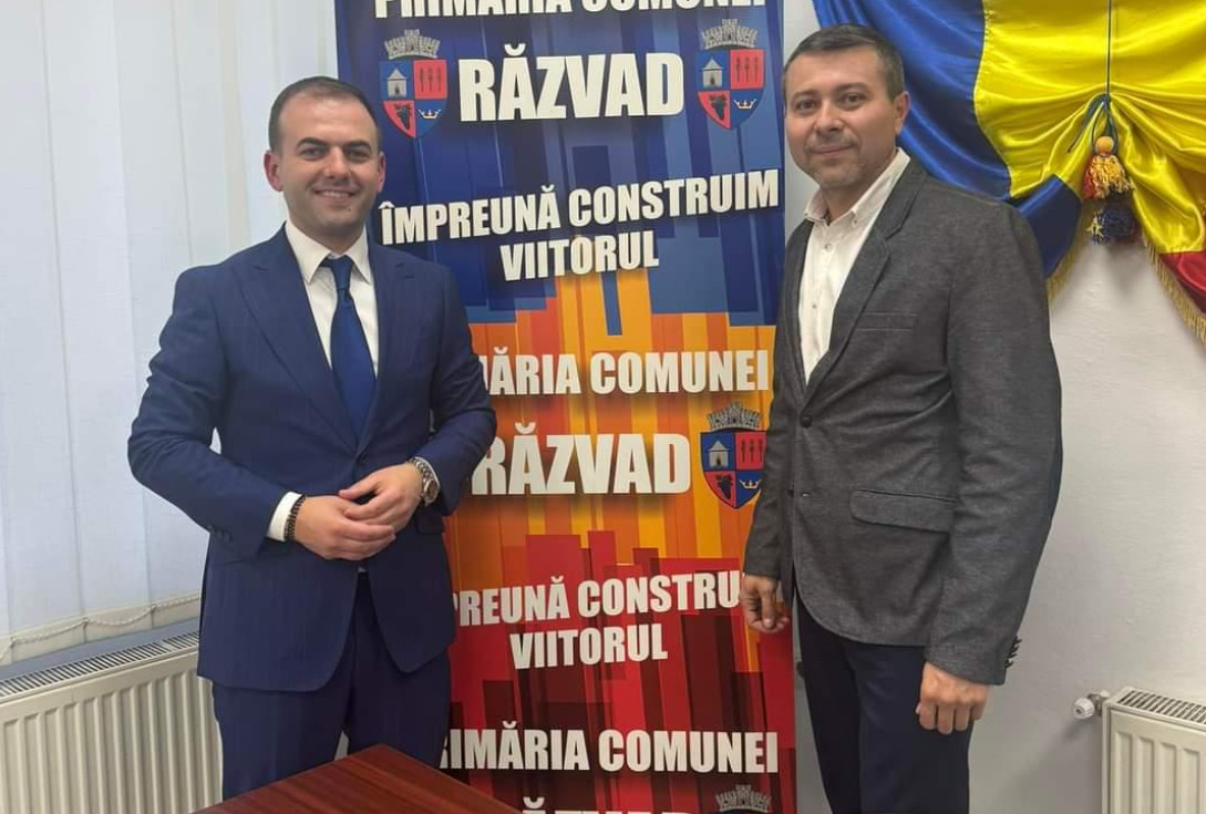 Comuna Răzvad are un nou viceprimar, Tătulescu Iulian, decizia a fost anunțată de primarul Emanuel Spătaru. Votul unanim din Consiliul Local Răzvad