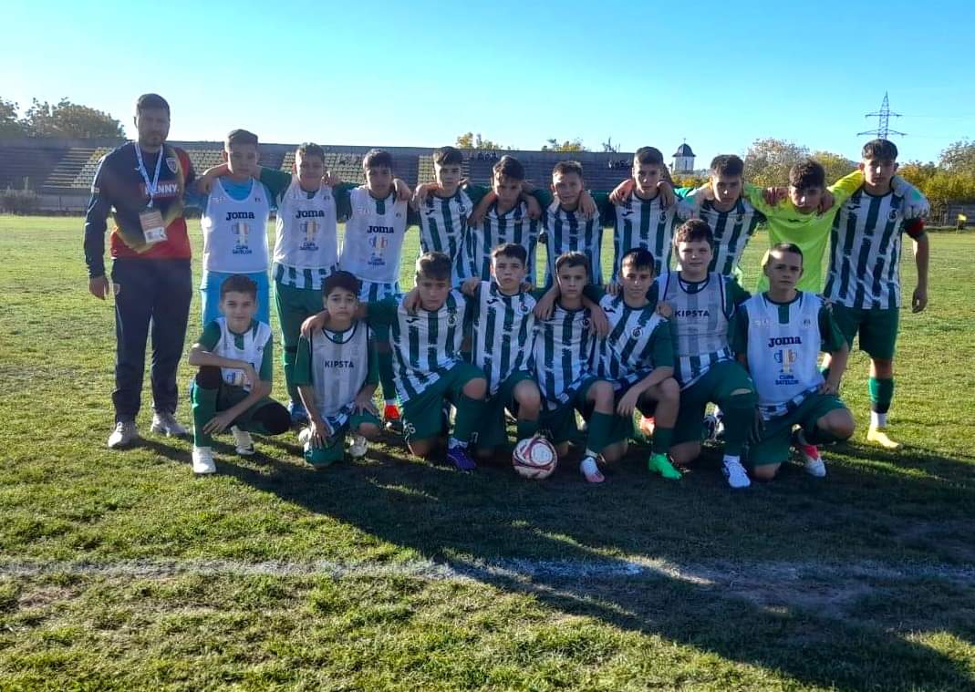 Juniorii U15 au strălucit în Etapa 7: Victorii importante care promit o competiție acerbă pe scena fotbalului dâmbovițean.