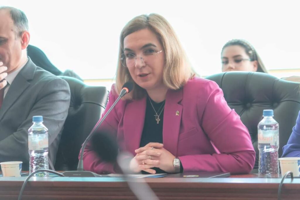 Universitatea Valahia din Târgoviște a fost ieri locul unde studenții și profesioniștii din mediul de afaceri au avut ocazia să participe