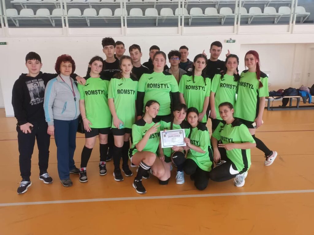 Liceul Tehnologic Voinești, pe podium la Concursul de Handbal.