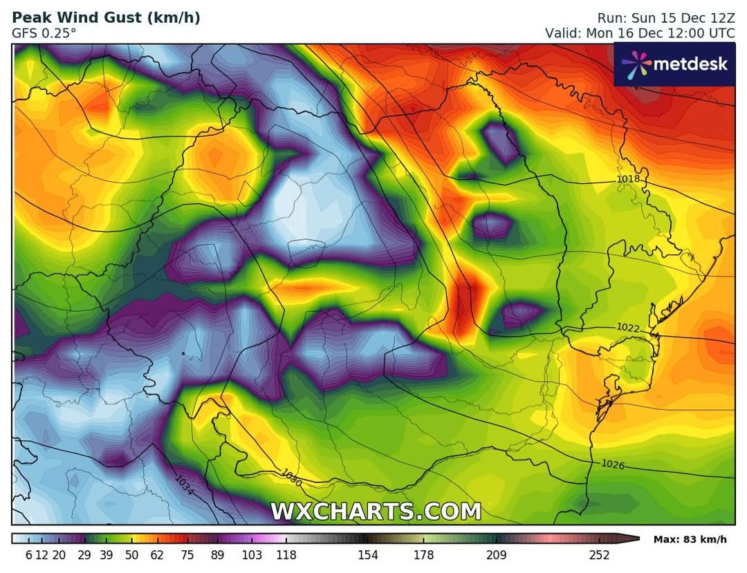 Astăzi, vreme vântoasă și ninsori la munte, județul Dâmbovița este sub COD GALBEN DE VÂNT .Pe 16 decembrie