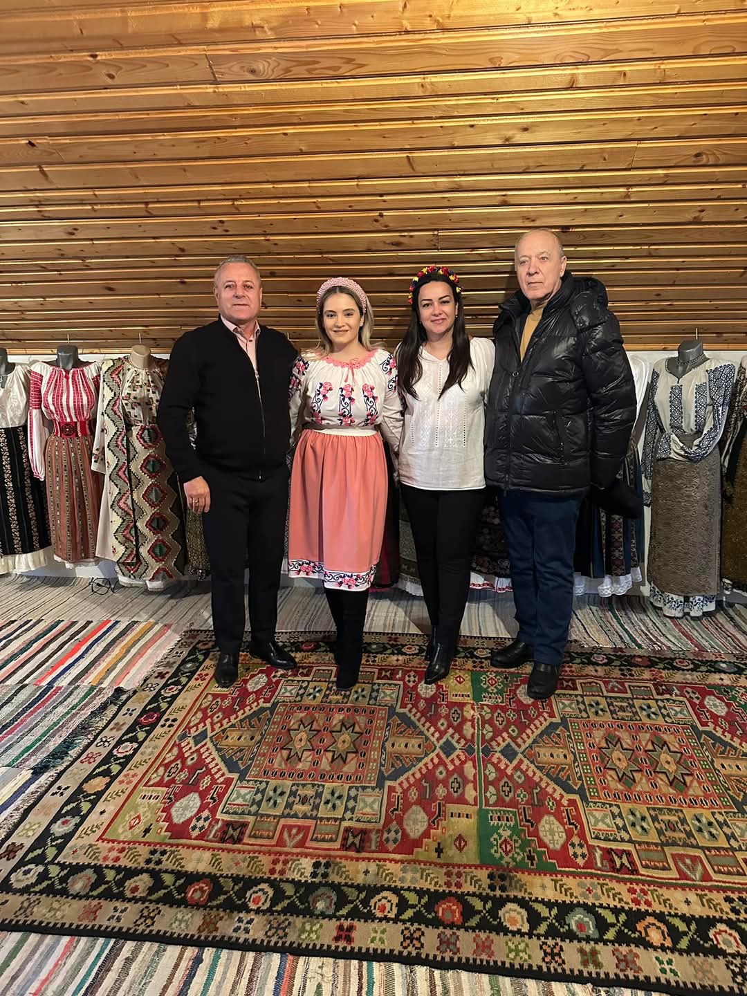 Vizită de onoare la Muzeul de Folclor "Cristina Ilie", o întâlnire între tradiție și inovație