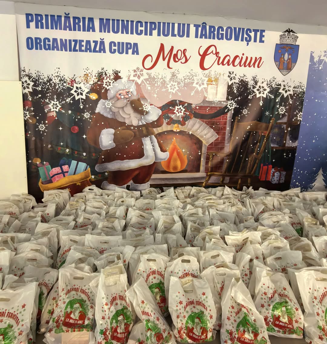 Magia sărbătorilor a cuprins înotătorii din Târgoviște la Cupa Moș Crăciun.