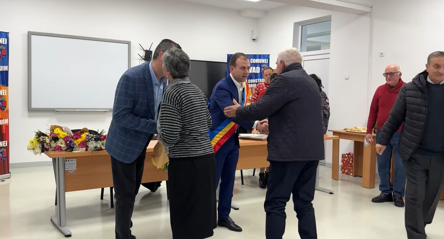 16 cupluri au fost premiate pentru 50 de ani de căsnicie la Răzvad. VIDEO