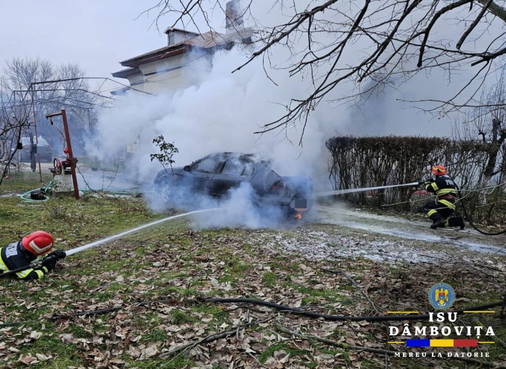 Torță pe roți în Gura Foii, astăzi, în jurul orei 15:31, un incendiu de proporții a izbucnit la un autoturism în localitatea Gura Foii,