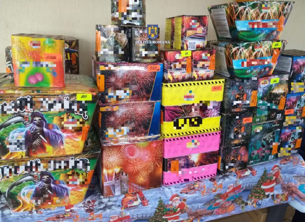 Percheziții în Târgoviște: Arsenal de petarde confiscat de petarde, 1.500 de kilograme de articole pirotehnice ilegale.