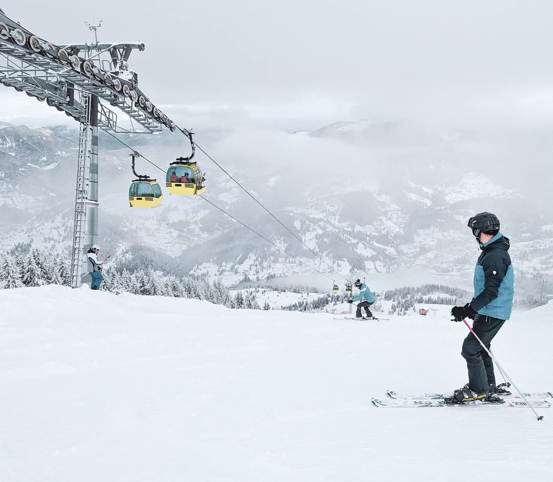 Sezonul de Schi a început oficial la Borșa în Maramureș.