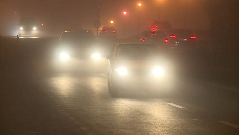 Vreme închisă și rece astăzi, 11 decembrie: Precipitații mixte și intensificări de vânt în toată țara.