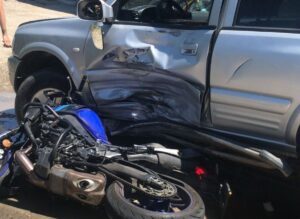 Accident rutier pe Șoseaua Găești din Târgoviște: Un tânăr motociclist rănit în urma unei coliziuni. Potrivit primelor informații