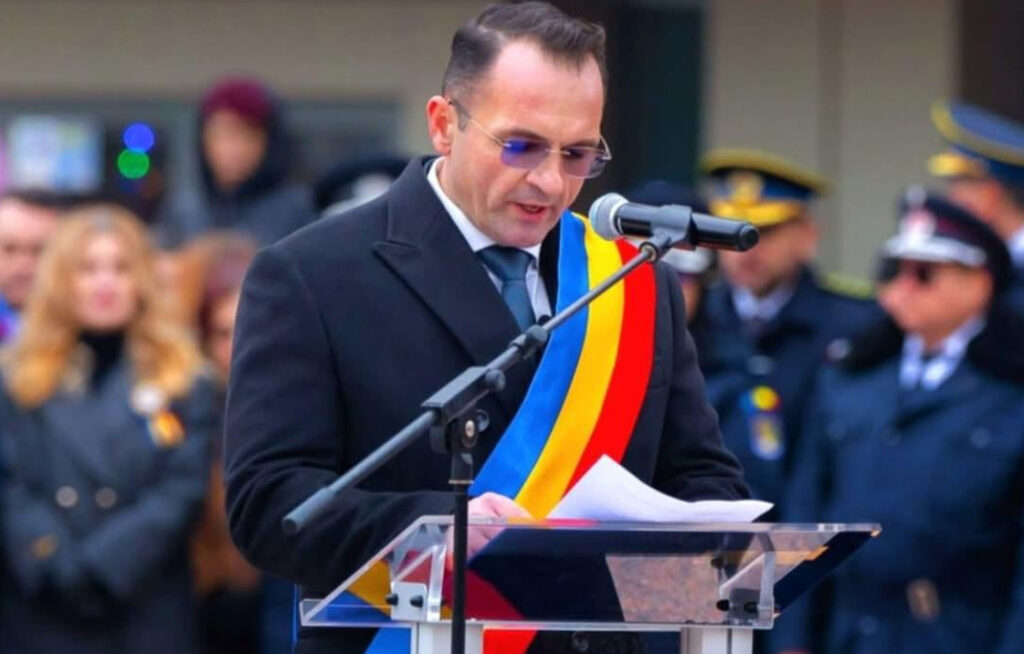 Primarul Daniel Cristian Stan, a făcut un pas important pentru a întări legătura cu comunitatea locală, deschizând un canal oficial de comunicare prin Messenger.