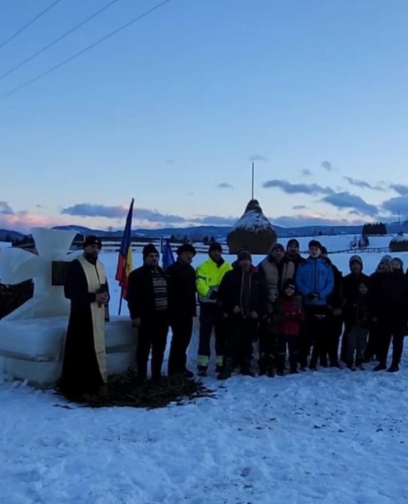 Crucea de Gheață a fost pregătită pentru Botezul Domnului, tradiții din Bucovina.