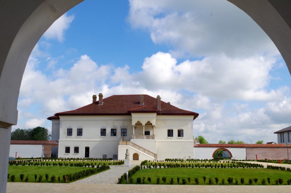 Acces gratuit la muzeele din Târgoviște și Potlogi, de Ziua Culturii Naționale.