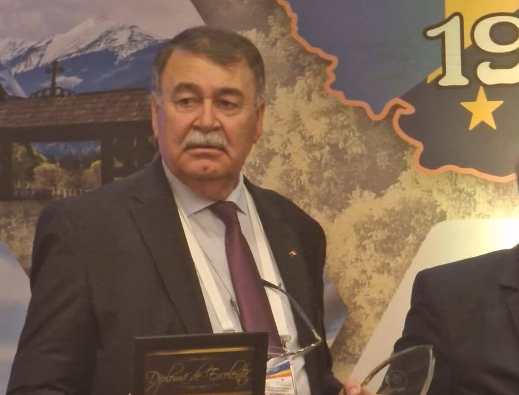 Primarul comunei Niculești, Dorinel Soare, a fost premiat cu prestigioasa distincție de „Primar de nouă stele” în cadrul Adunării Generale a Asociației Comunelor din România (ACoR), un eveniment important care a avut loc recent.