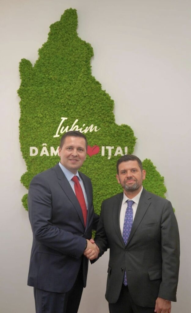 În urma ședinței de guvern din 27 februarie, Marian Tănase a fost numit în funcția de prefect al județului Dâmbovița, o decizie ce evidențiază experiența și implicarea sa în administrația publică locală.