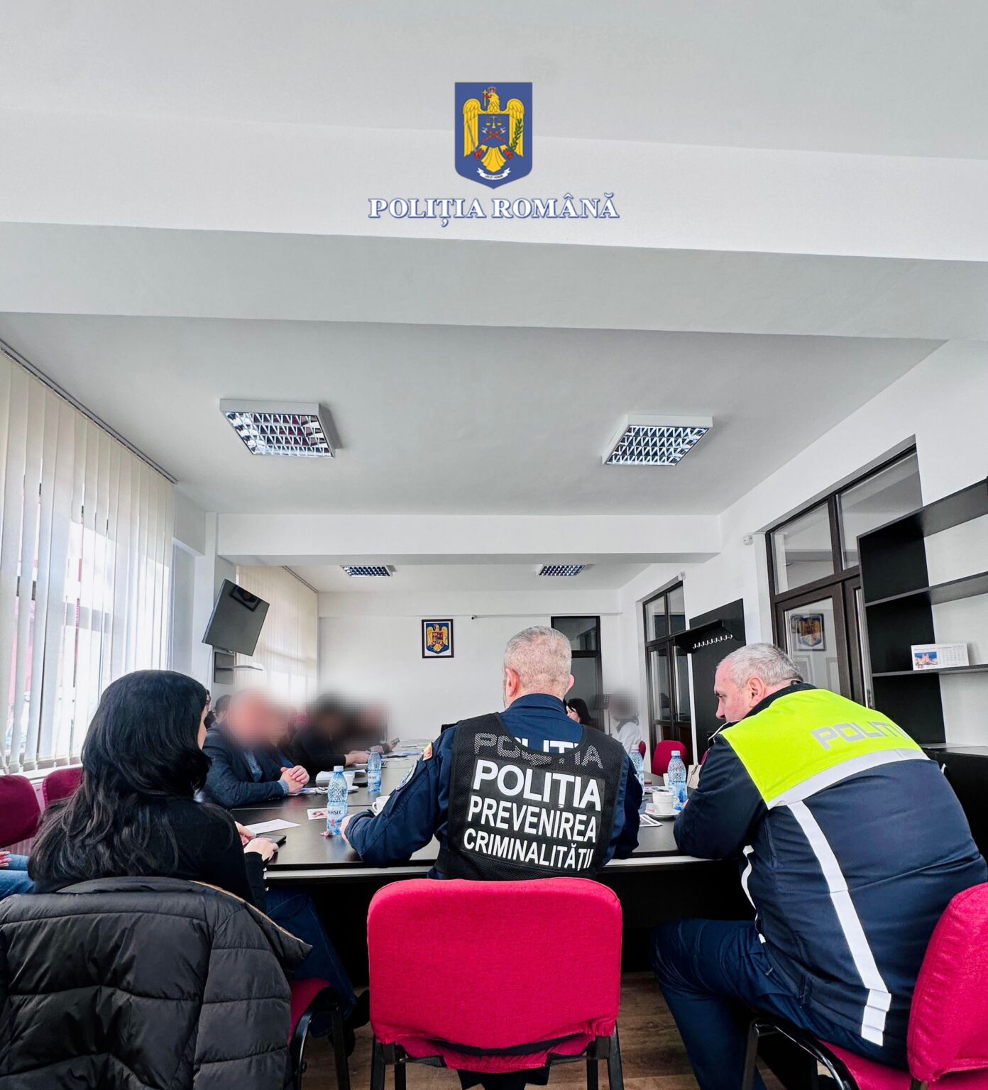 Prevenirea violenței, comuna Buciumeni a găzduit o acțiune informativ-preventivă organizată de polițiștii din cadrul Compartimentului de Analiză și Prevenire