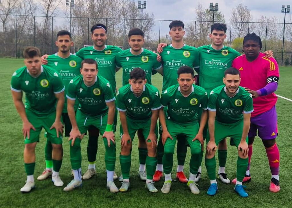  Echipa Voința Crevedia a reușit să obțină o victorie impresionantă în sferturile de finală ale Cupei României, în fața celor de la Valahii Târgoviște, câștigând cu un scor categoric de 8-0.