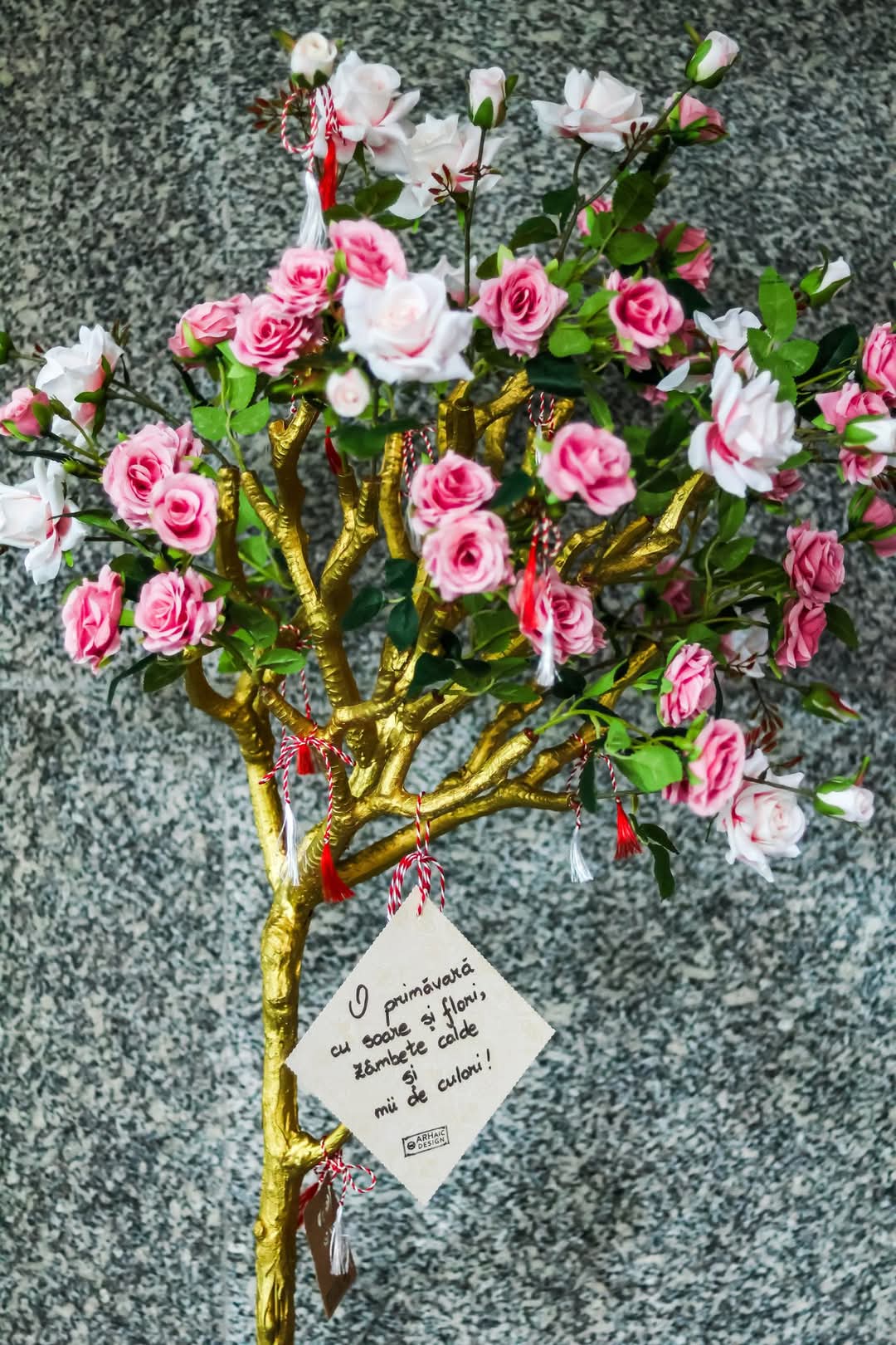 Odată cu sosirea primăverii, Campusul Universității „Valahia” din Târgoviște s-a transformat într-un loc plin de culoare și veselie.