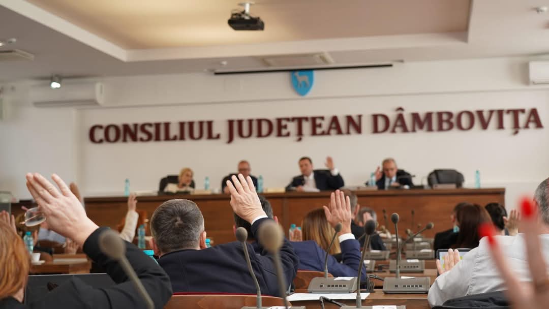 Președintele CJ Dâmbovița, Corneliu Ștefan spune că 2025 este anul bugetului pentru DEZVOLTARE și INVESTIȚII.