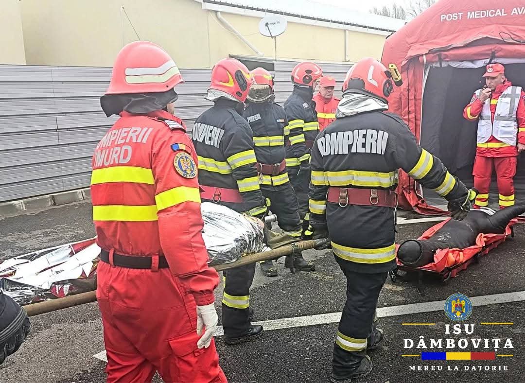 Exercițiu major de intervenție în județul Dâmbovița pentru gestionarea situațiilor de urgență, ieri, 27 martie 2025, Inspectoratul pentru Situaţii de Urgenţă „Basarab I” al judeţului Dâmbovița a organizat un exercițiu amplu pentru testarea reacției la situații de urgență generate de un cutremur.