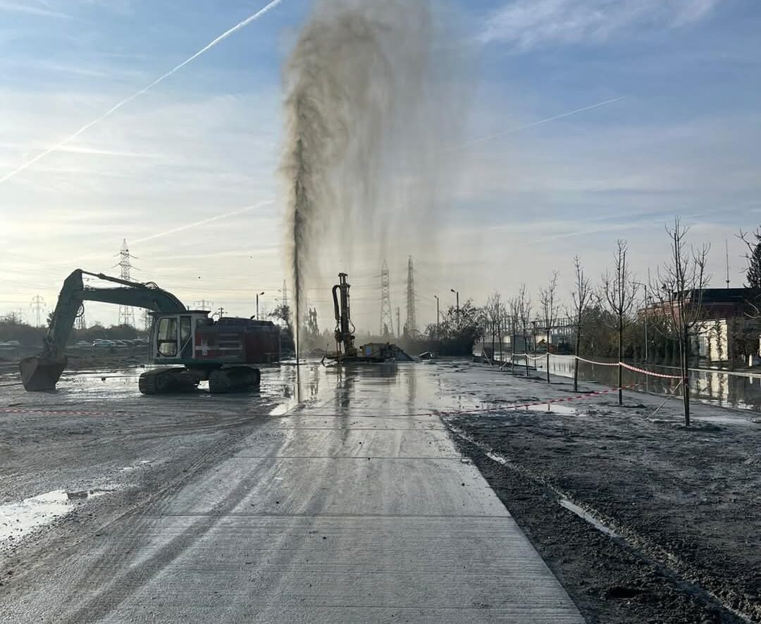 ULTIMA ORĂ: În această dimineață, Comitetul Județean pentru Situații de Urgență (CJSU) Dâmbovița a decis ridicarea parțială a restricțiilor impuse pe ruta feroviară Târgoviște - Pietroșița, în zona de amplasament a fabricii de BCA a SC Soceram SA din Doicești.