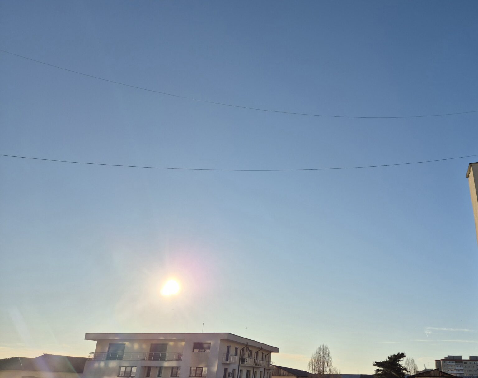 Prognoza meteo: Temperaturile vor fi mult mai ridicate decât în mod obișnuit pentru această perioadă Prognoza meteo: Temperaturile vor fi mult mai ridicate decât în mod obișnuit pentru această perioadă a anului, cu valori de până la 23 de grade în anumite regiuni.